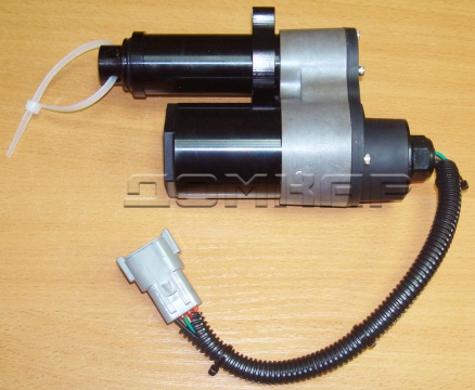 Серводвигатель Bobcat 7104842