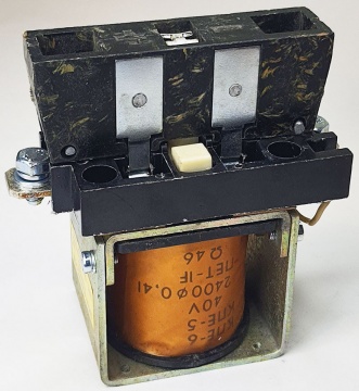 Контактор КПЕ-5 40V 100А 1ПК  4235501 126371 42355 00.00-10