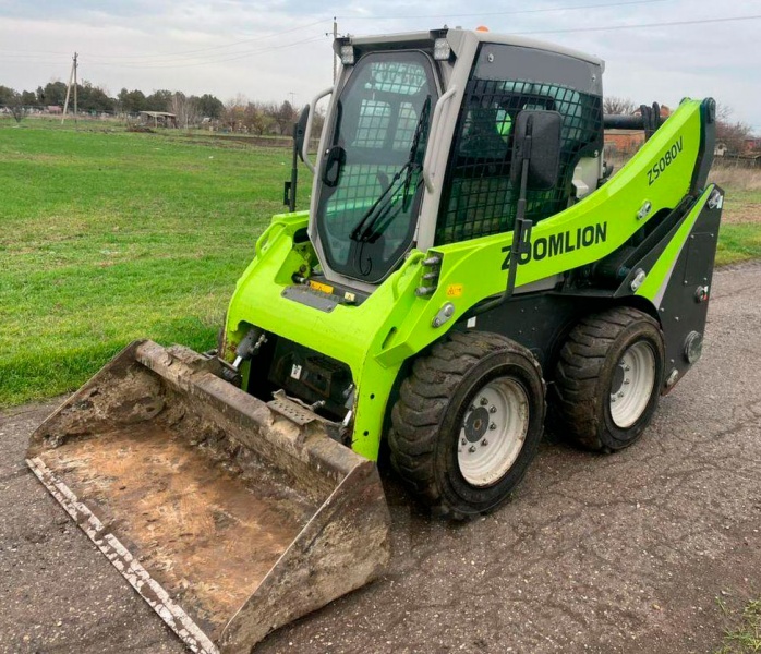 Продается погрузчик ZOOMLION ZS080V (аналог Bobcat) 2024г.