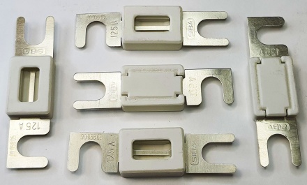 Предохранитель 425A FU-425A